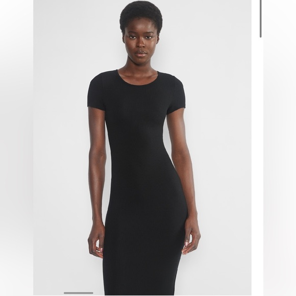 ARITZIA THE GROUP LUXE‎ LOUNGE TEMPTATION SHORT-SLEEVE RIBBED MAXI GREEN DRESS - Picture 3 of 11